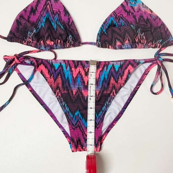 Billabong Chevron Print String Bikini - Picture 7 of 10